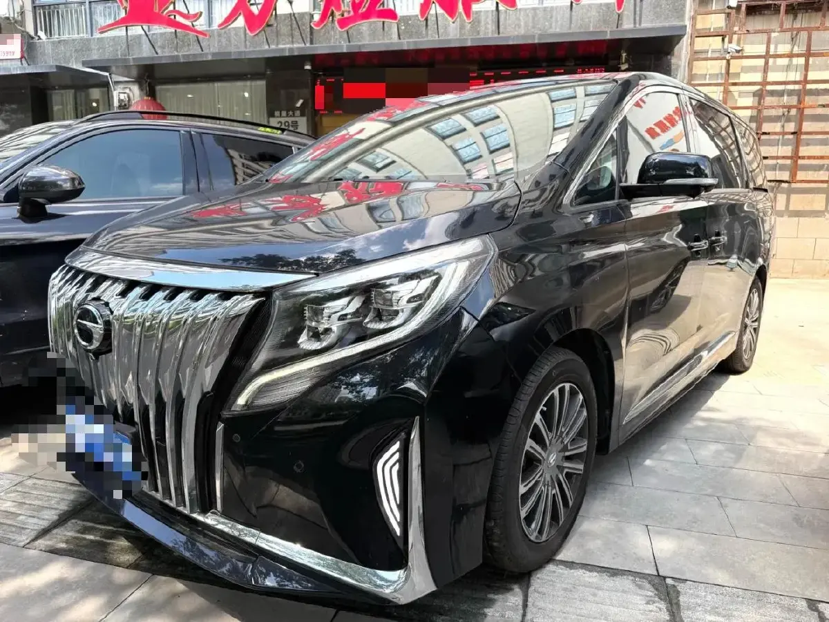 2021 GAC Trumpchi M8 2.0T 252HP L4 8AT