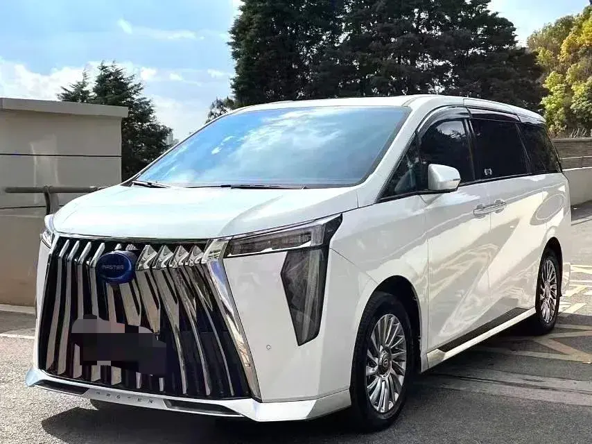 2023 GAC Trumpchi M8 2.0T 252HP L4 8AT