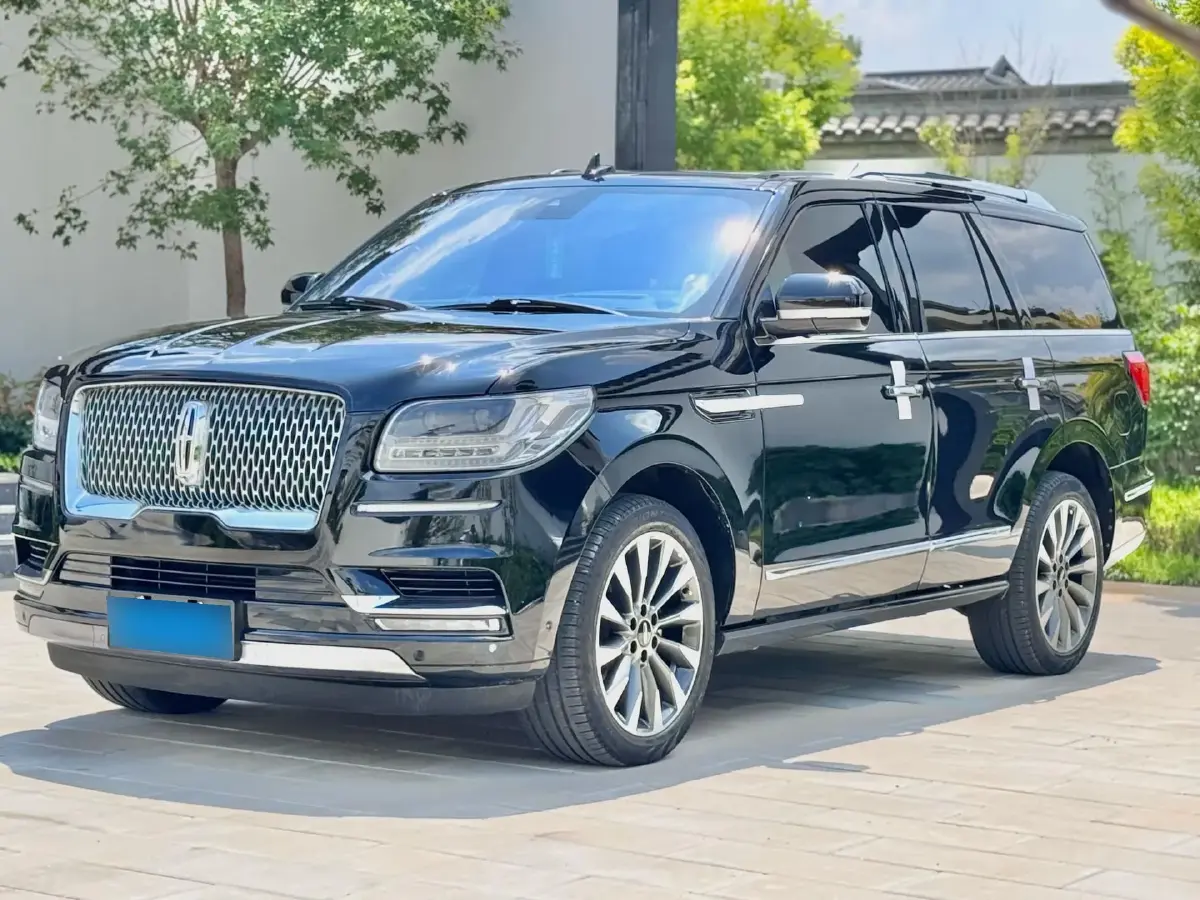 2019 Lincoln Navigator 3.5T 388HP V6 10AT