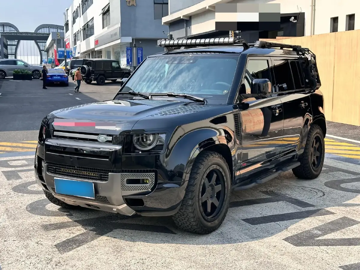 2023 Land Rover Defender 5.0T 525HP V8 8AT