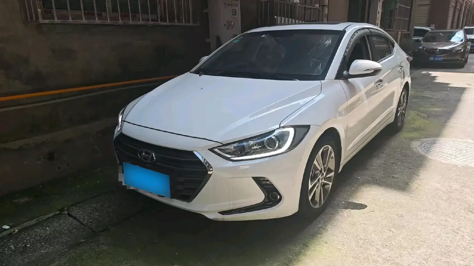 2016 Hyundai Elantra 1.6L 130HP L4 6AT