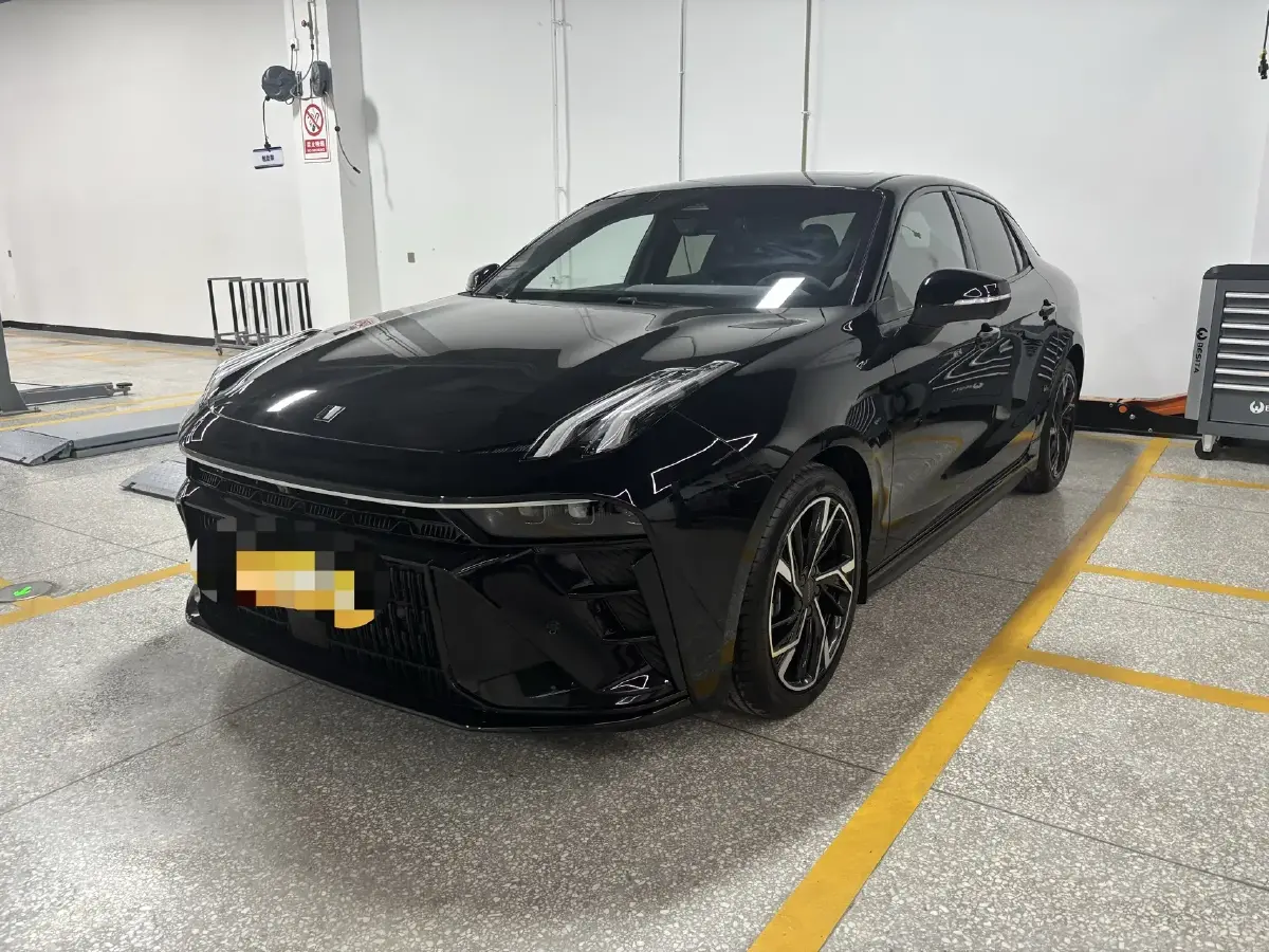 2023 LYNK&CO 03 1.5T 181HP L4 7DCT