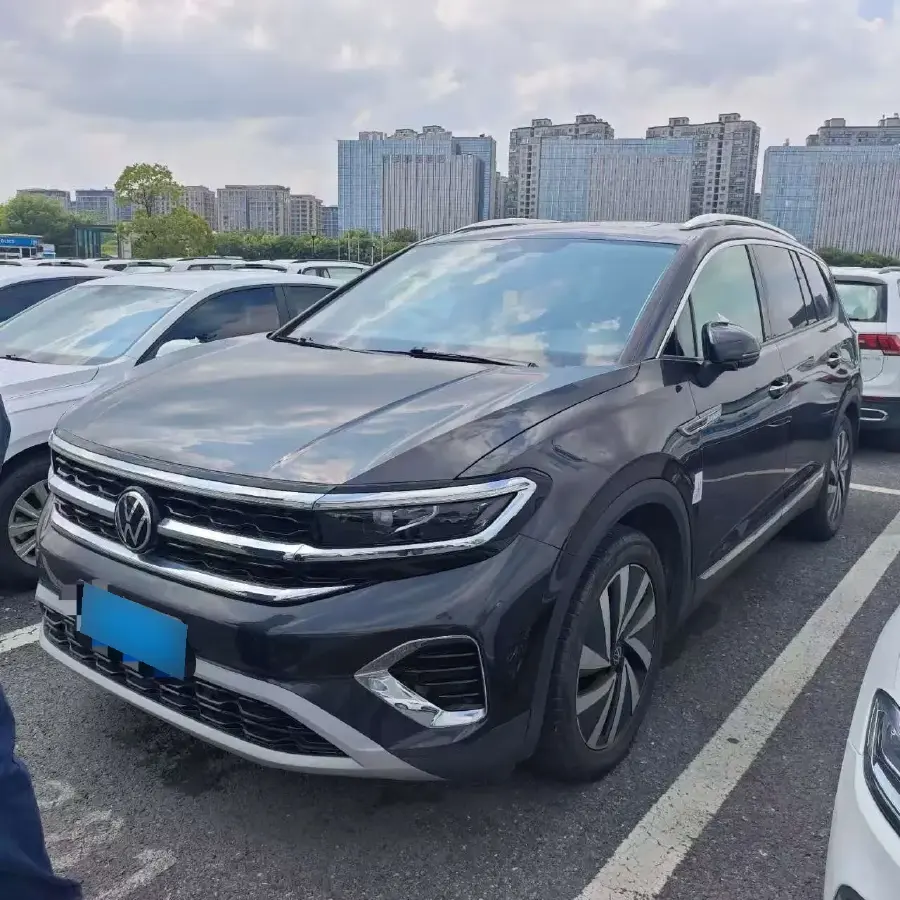 2021 Volkswagen Talagon 2.0T 220HP L4 7DCT