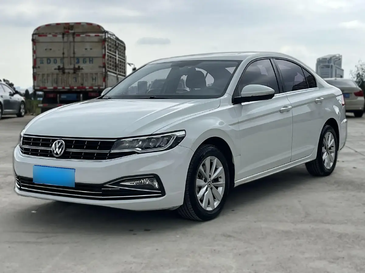 2019 Volkswagen Bora 1.4T 150HP L4 7DCT