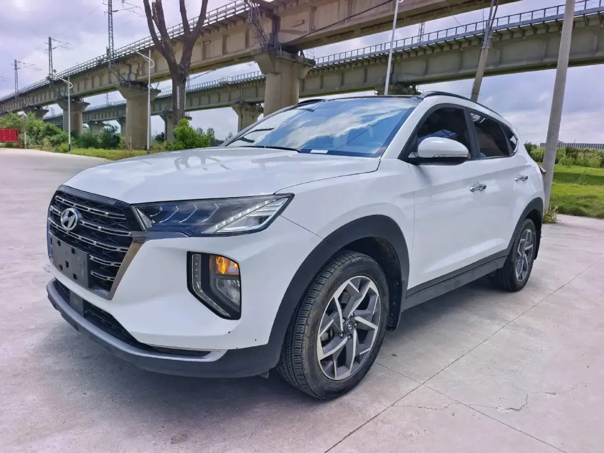 2020 Hyundai Tucson 1.6T 177HP L4 7DCT