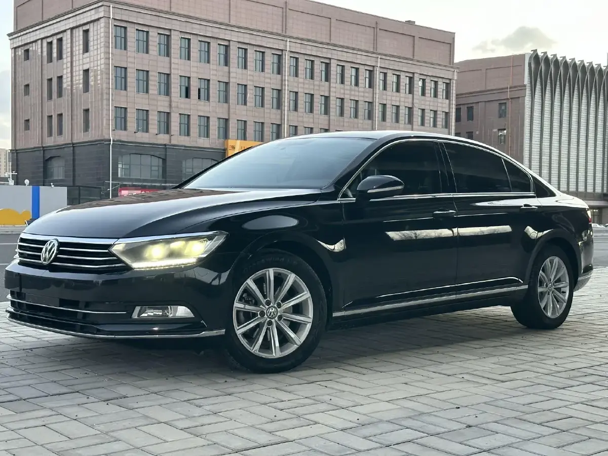 2019 Volkswagen Magotan 2.0T 186HP L4 7DCT