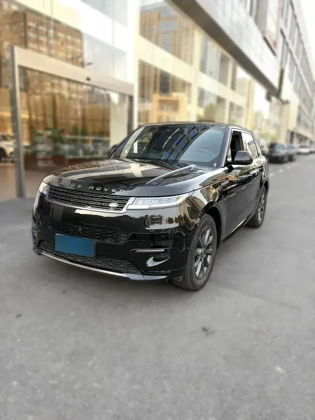 2024 Land Rover Range Rover Sport 3.0T 400HP L6 8AT
