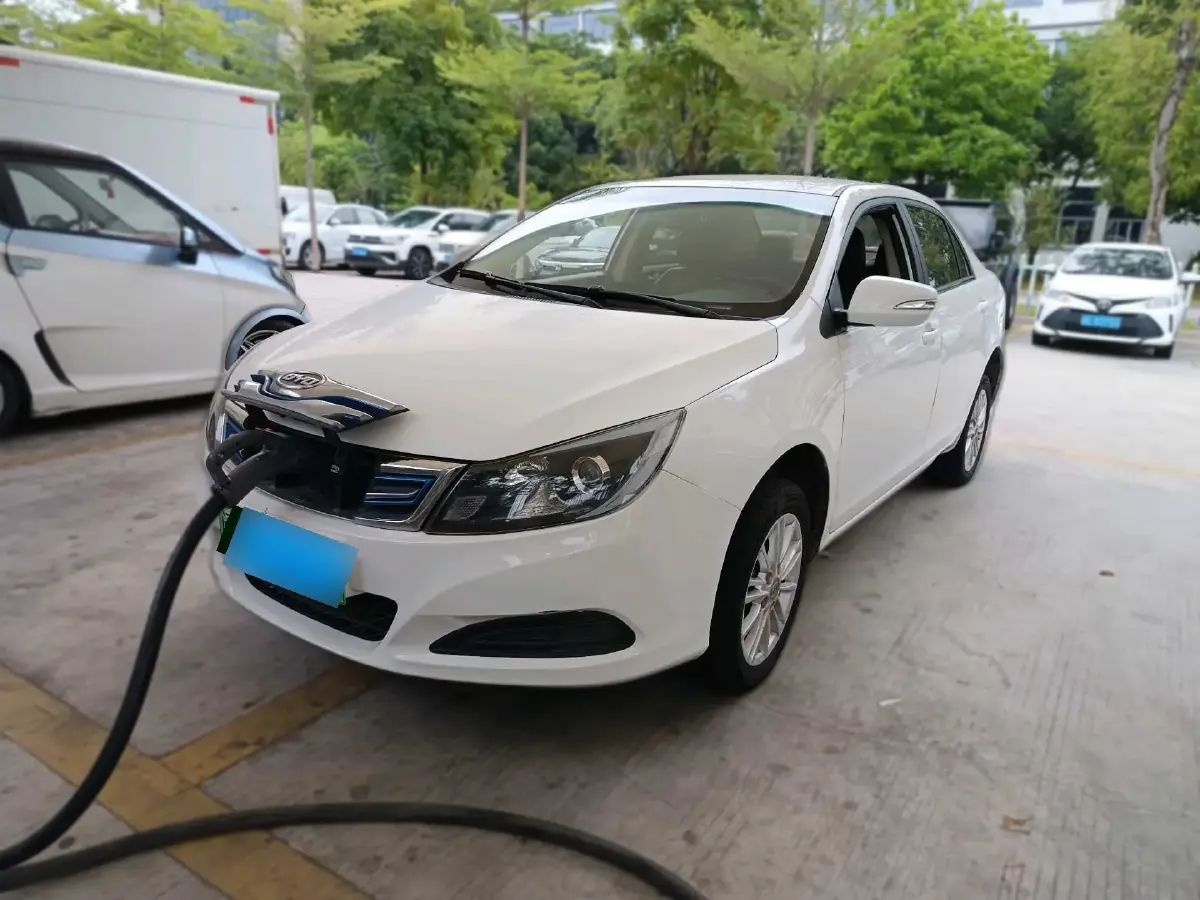 2018 BYD e5 BEV 60.48KWH