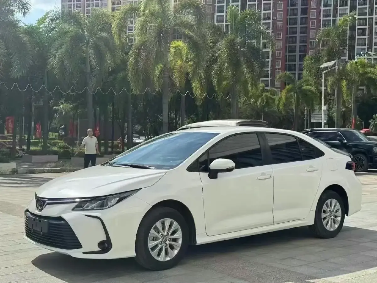 2019 Toyota Corolla 1.2T 116HP L4 CVT