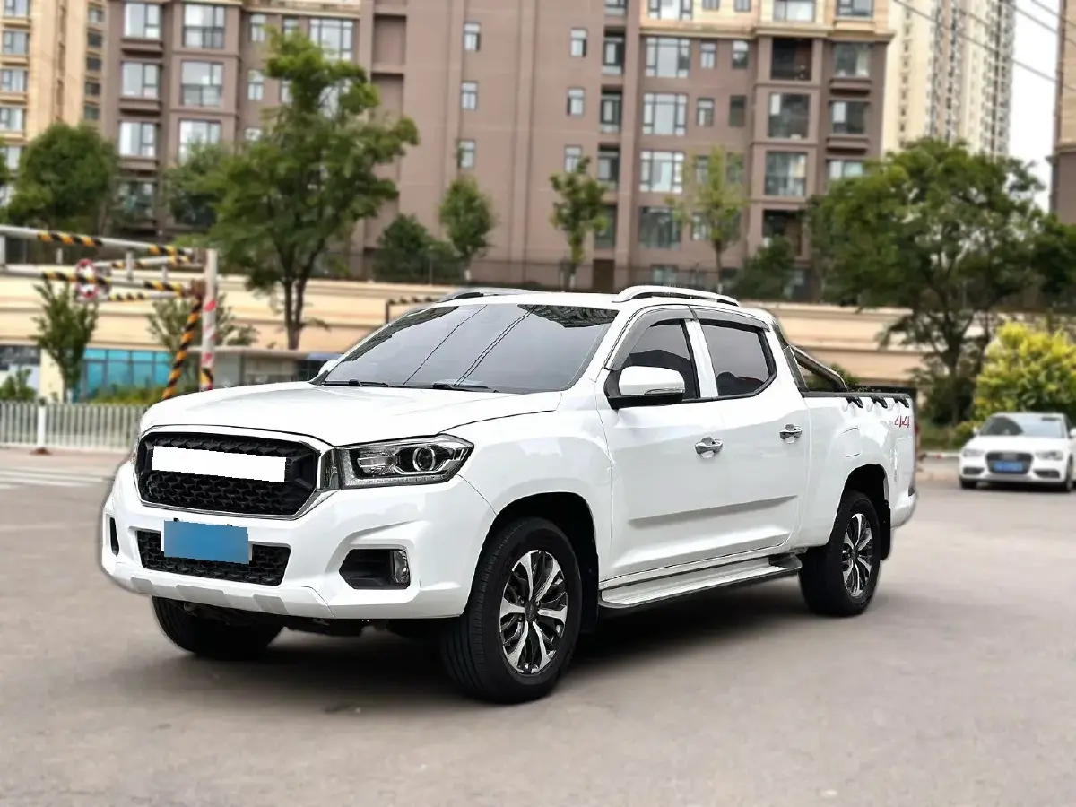 2022 MAXUS T70 2.0T 136HP L4 6MT