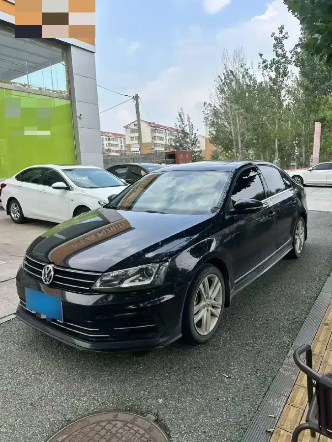 2018 Volkswagen Sagitar 1.4T 150HP L4 7DCT