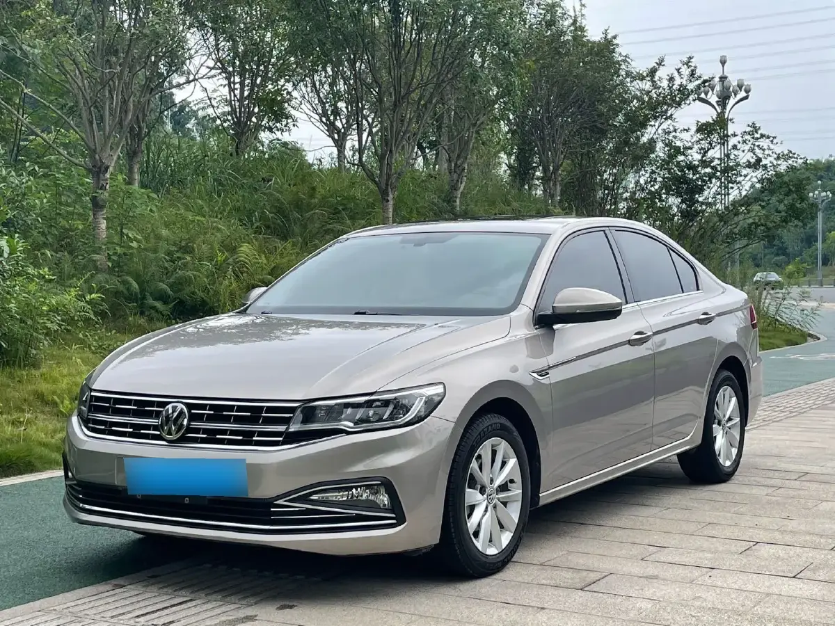 2019 Volkswagen Bora 1.5L 116HP L4 6AT