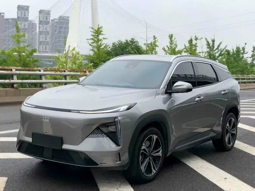 2024 Geely Galaxy L7 1.5T 163HP L4 3DHT PHEV 18.7KWH