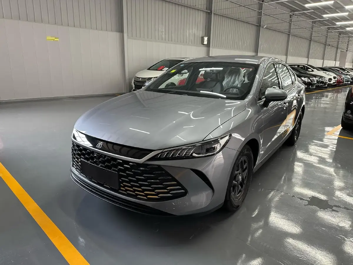 2025 BYD Qin Plus 1.5L 101HP L4 E-CVT PHEV 7.68KWH