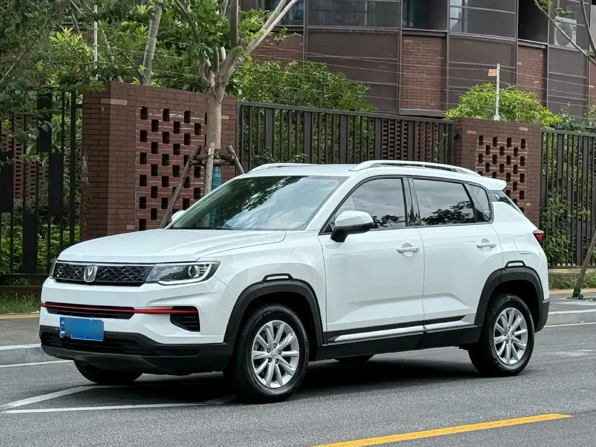 2021 ChangAn CS35 Plus 1.6L 128HP L4 5MT
