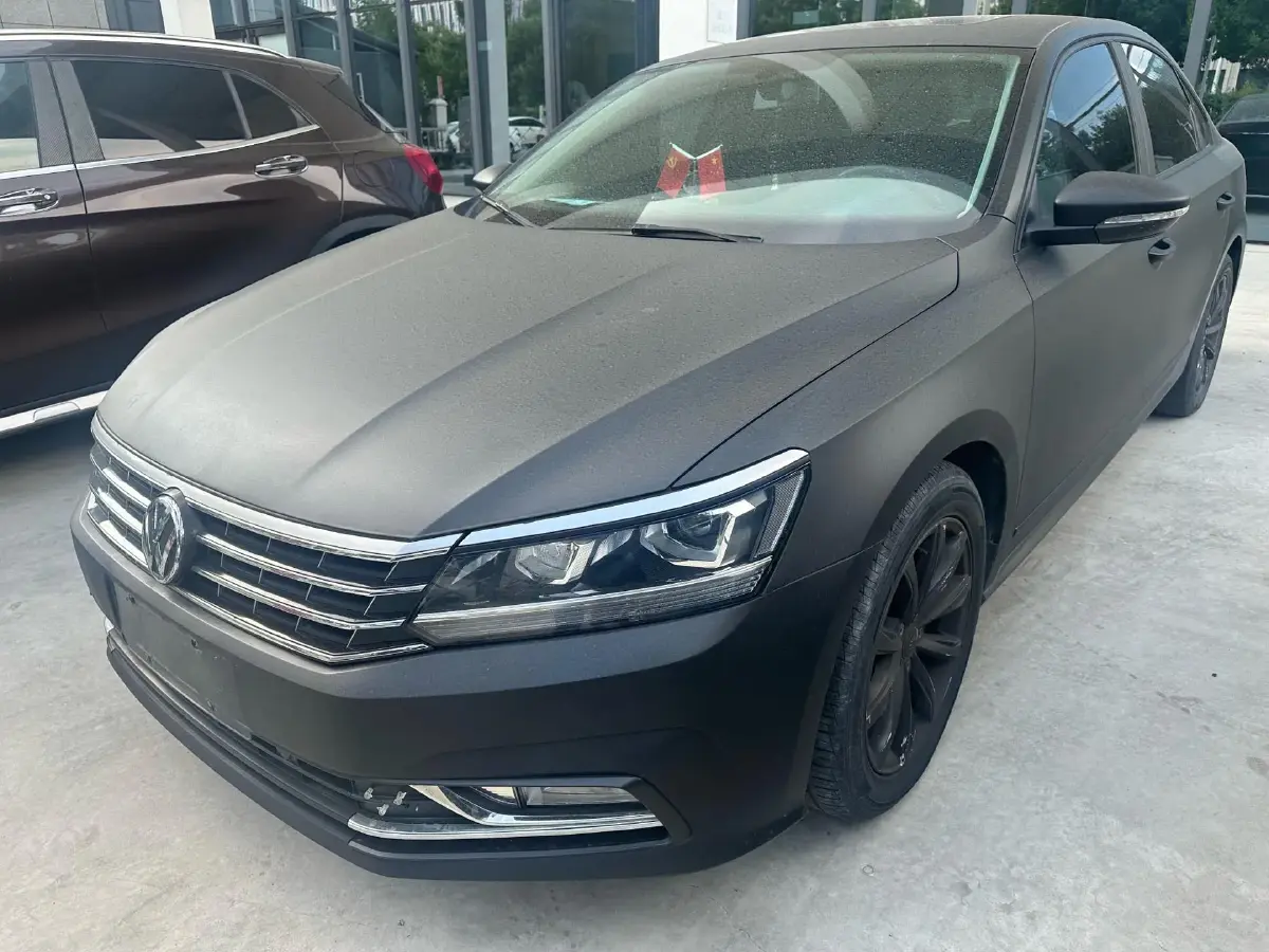 2017 Volkswagen Passat 1.8T 180HP L4 7DCT