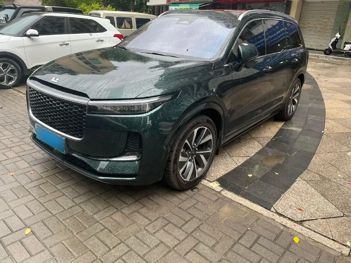 2021 Li ONE Range Extended 131HP REEV 40.5KWH