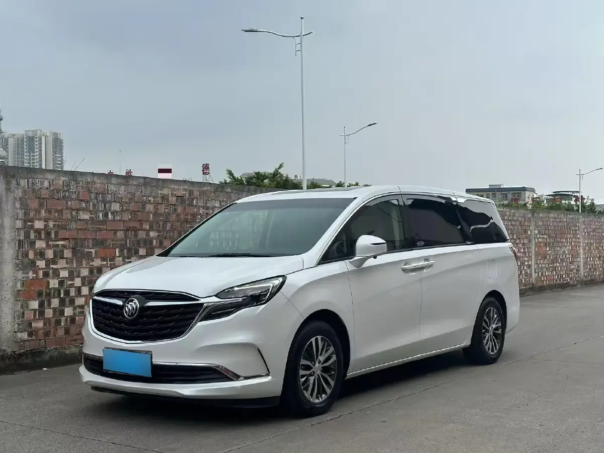 2022 Buick GL8 2.0T 237HP L4 9AT