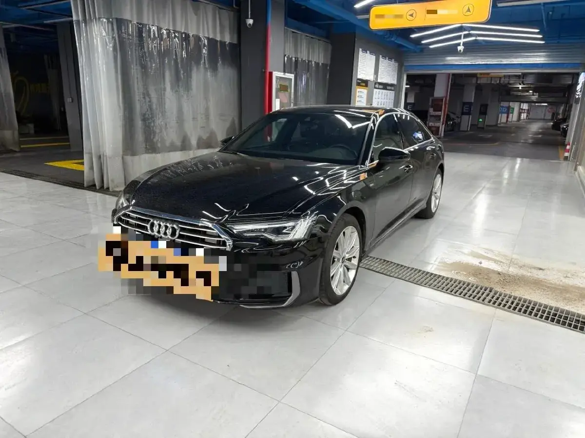 2022 Audi A6L 2.0T 224HP L4 7DCT