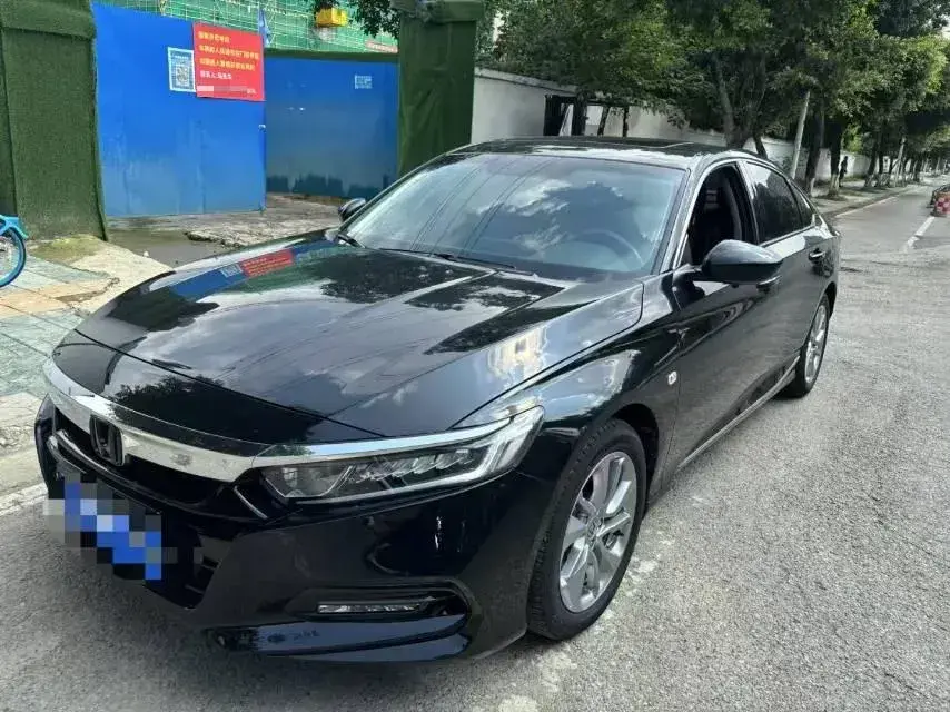 2018 Honda Accord 1.5T 177HP L4 CVT