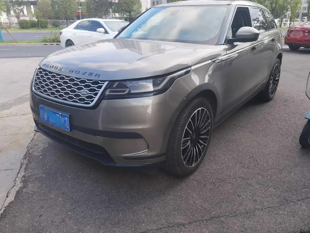 2018 Land Rover Range Rover Velar 2.0T 250HP L4 8AT