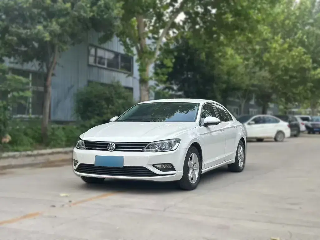 2018 Volkswagen Lamando 1.4T 131HP L4 7DCT