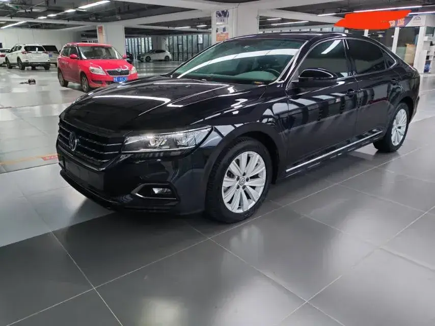 2019 Volkswagen Passat 2.0T 186HP L4 7DCT