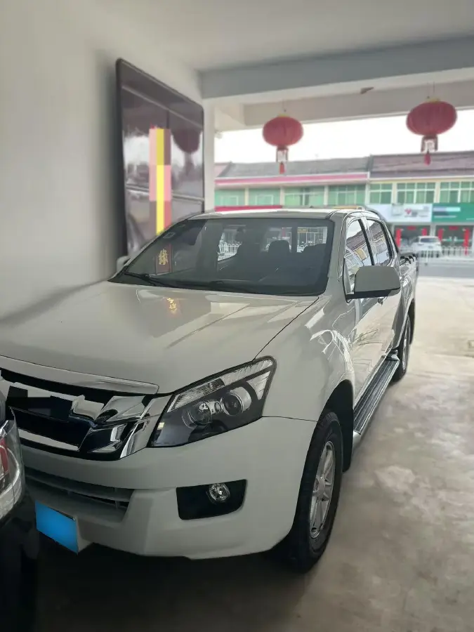 2020 Isuzu LingTuo 2.5T 150HP L4 6MT