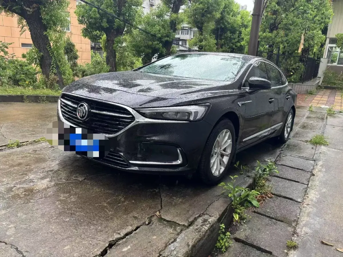 2021 Buick Larcosse 1.5T 169HP L4 9AT