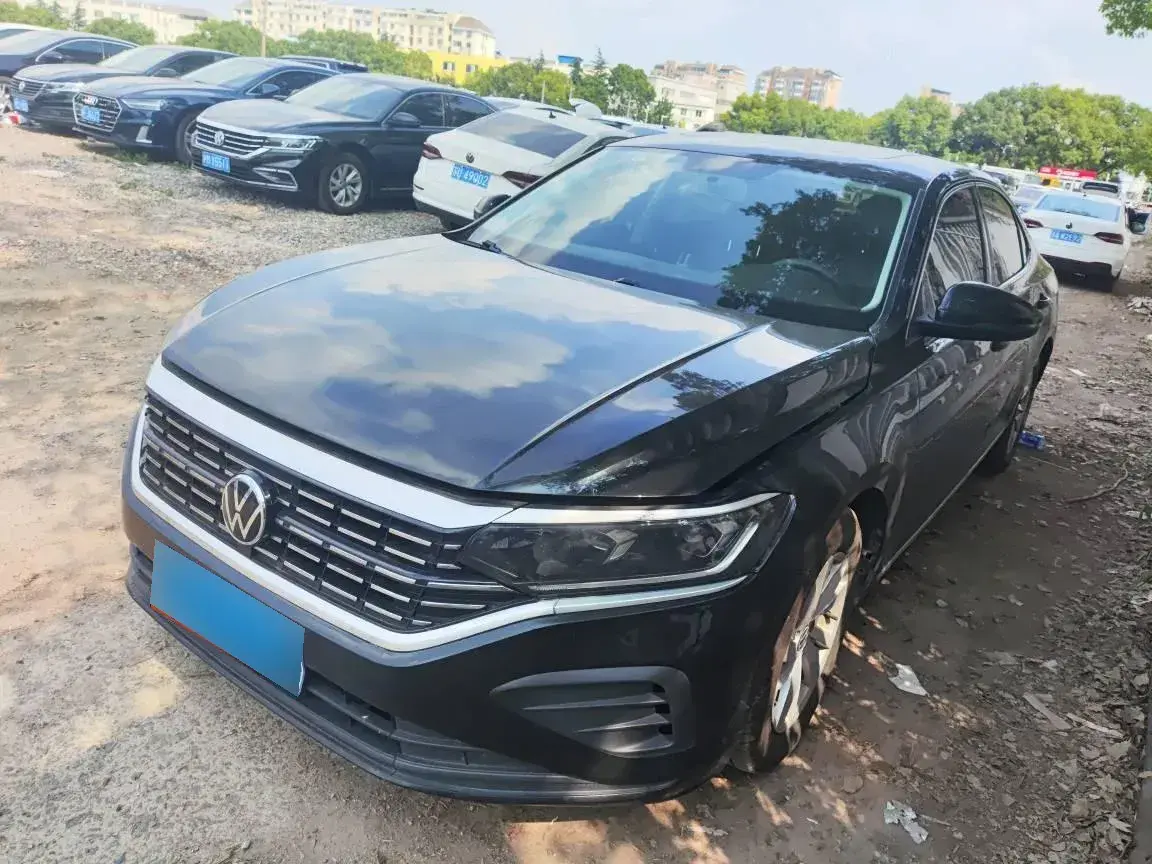 2022 Volkswagen Passat 1.4T 150HP L4 7DCT