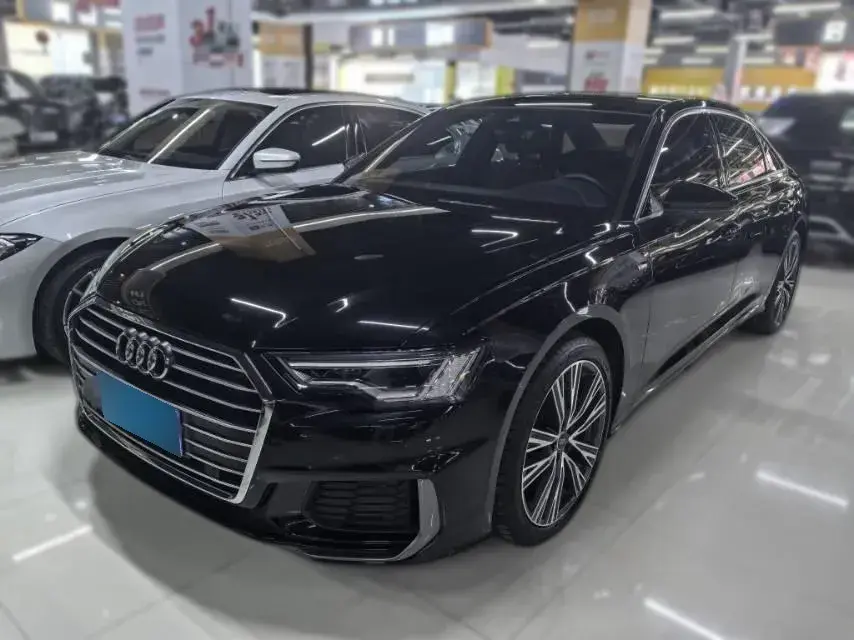 2022 Audi A6L 2.0T 190HP L4 7DCT