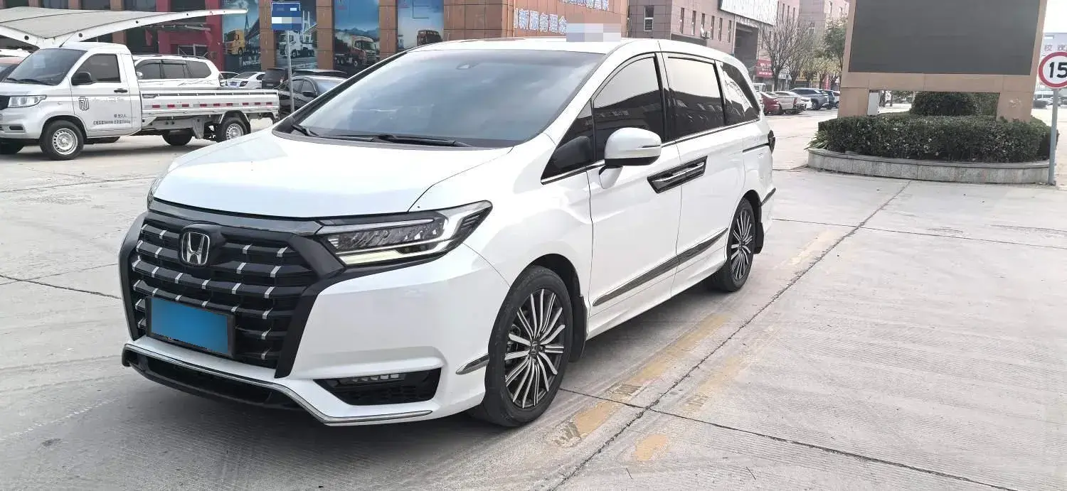 2022 Honda Elysioin 2.0L 146HP L4 E-CVT Hybrid