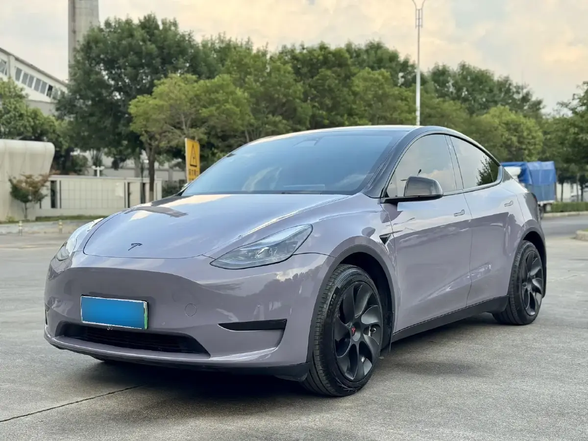 2022 Tesla Model Y BEV 60KWH