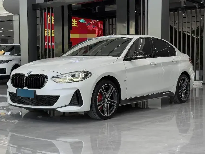 2021 BMW 1 Series 2.0T 192HP L4 7DCT