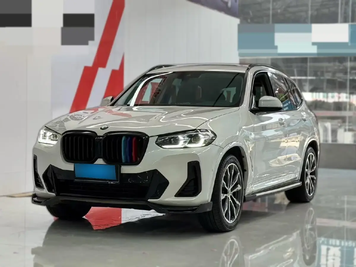 2022 BMW X3 2.0T 252HP L4 8AT