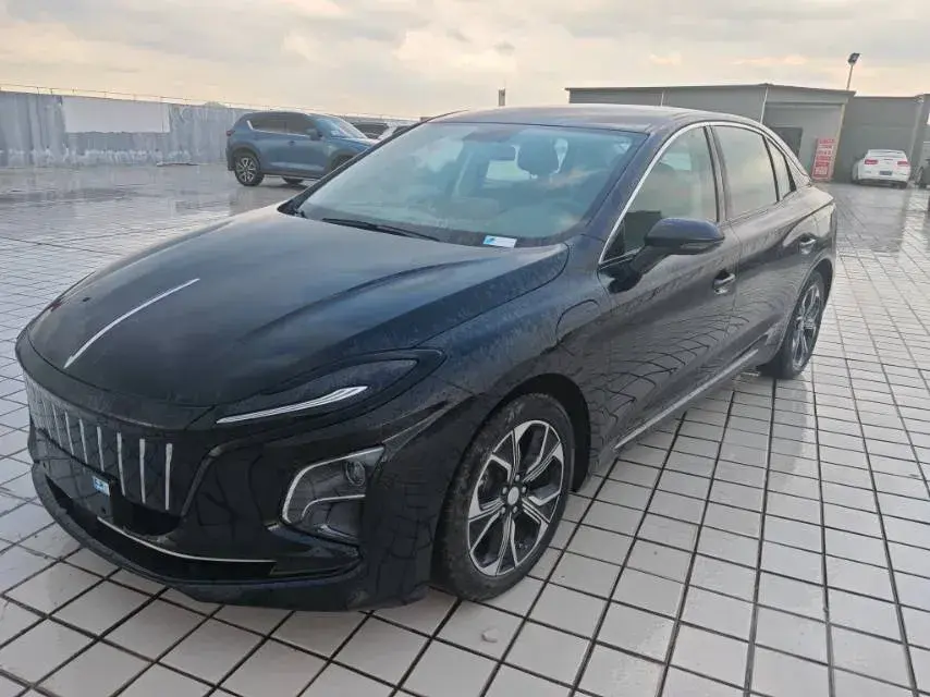 2021 HongQi E-QM5 BEV 54KWH