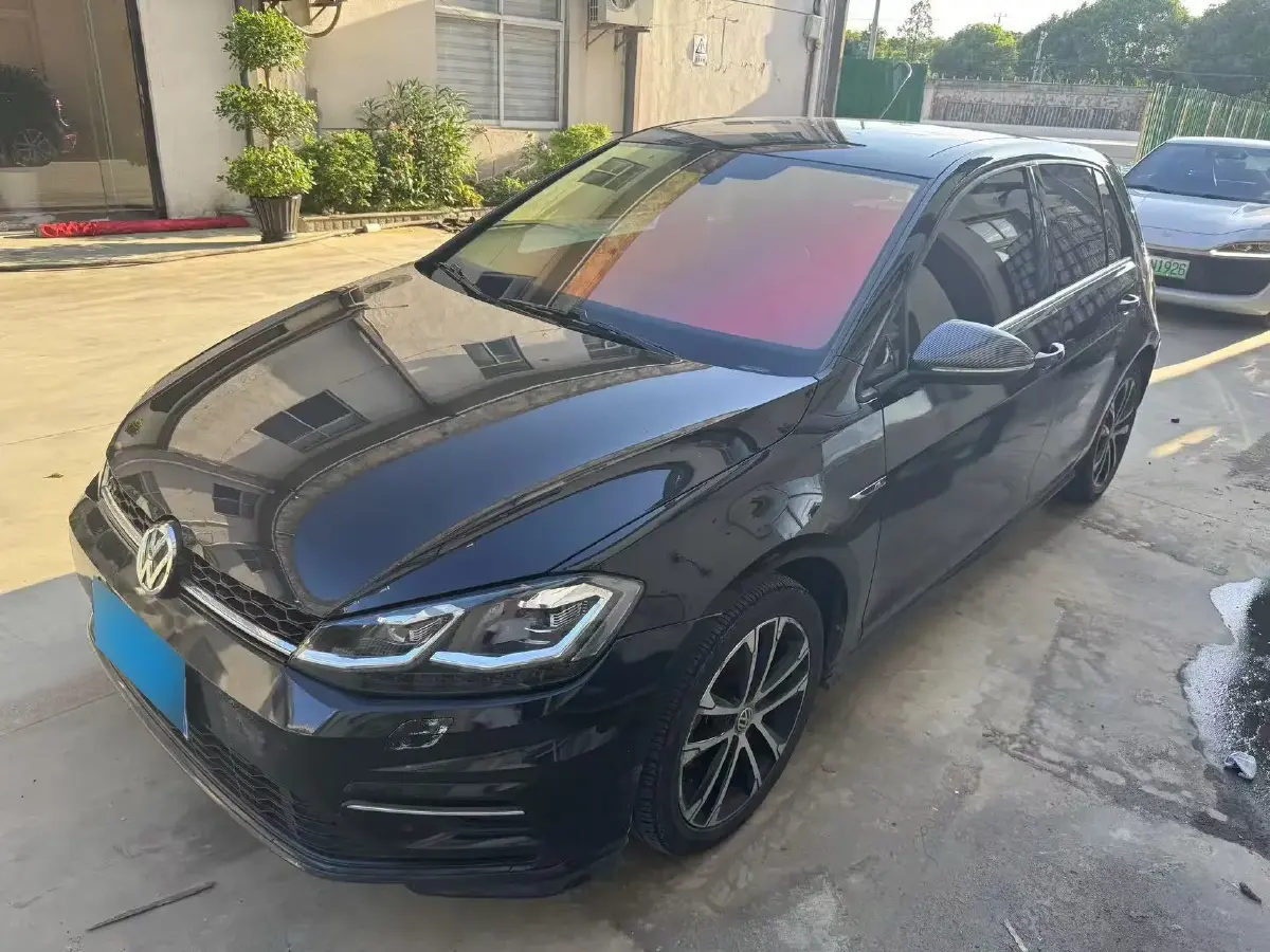 2018 Volkswagen Golf 1.4T 150HP L4 7DCT