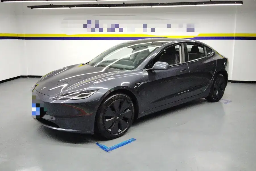 2023 Tesla Model 3 BEV 60KWH