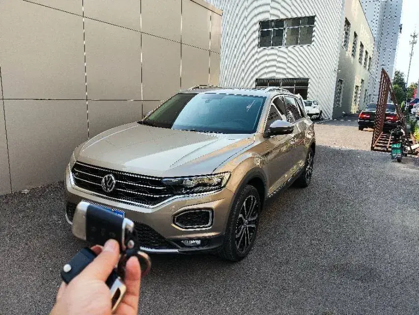 2019 Volkswagen T-Roc 1.4T 150HP L4 7DCT