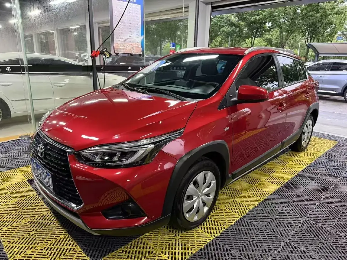 2021 Toyota Yaris L 1.5L 112HP L4 CVT