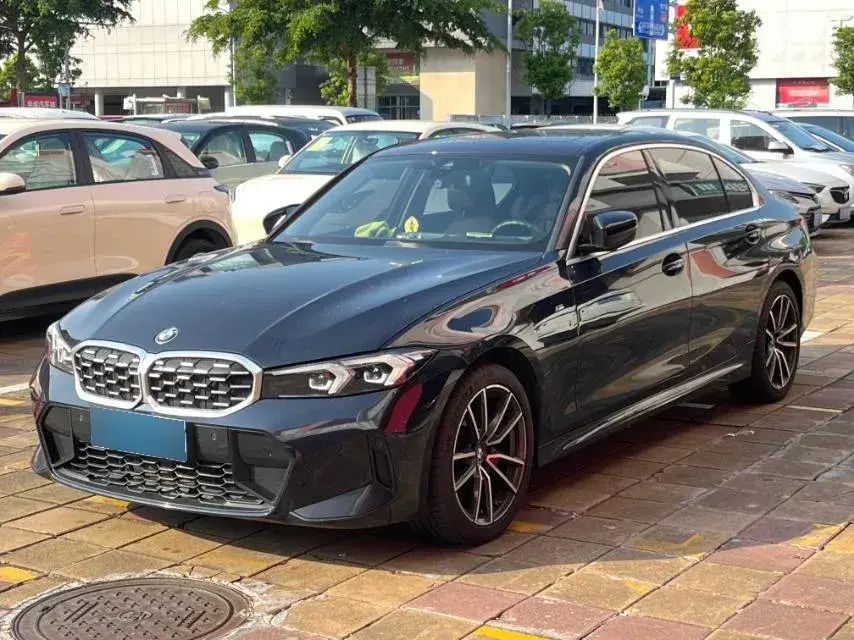 2024 BMW 3 Series 2.0T 156HP L4 8AT