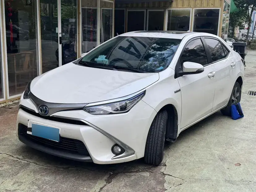 2017 Toyota Levin 1.8L 99HP L4 E-CVT Hybrid