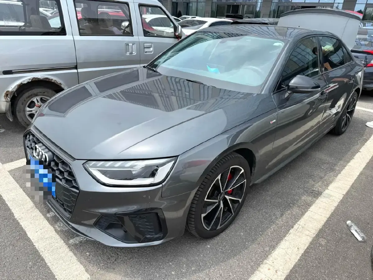 2020 Audi A4L 2.0T 150HP L4 7DCT