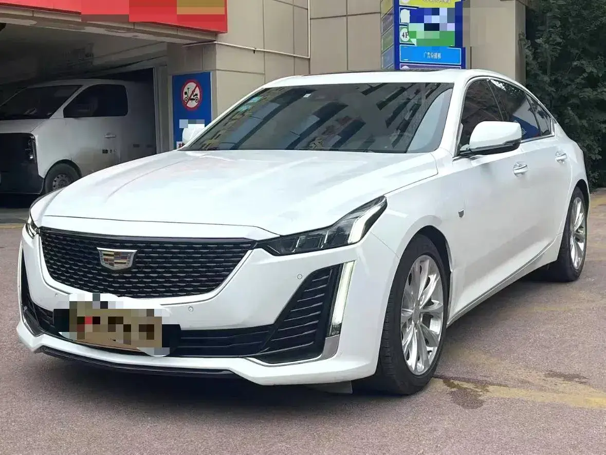 2020 Cadillac CT5 2.0T 241HP L4 10AT