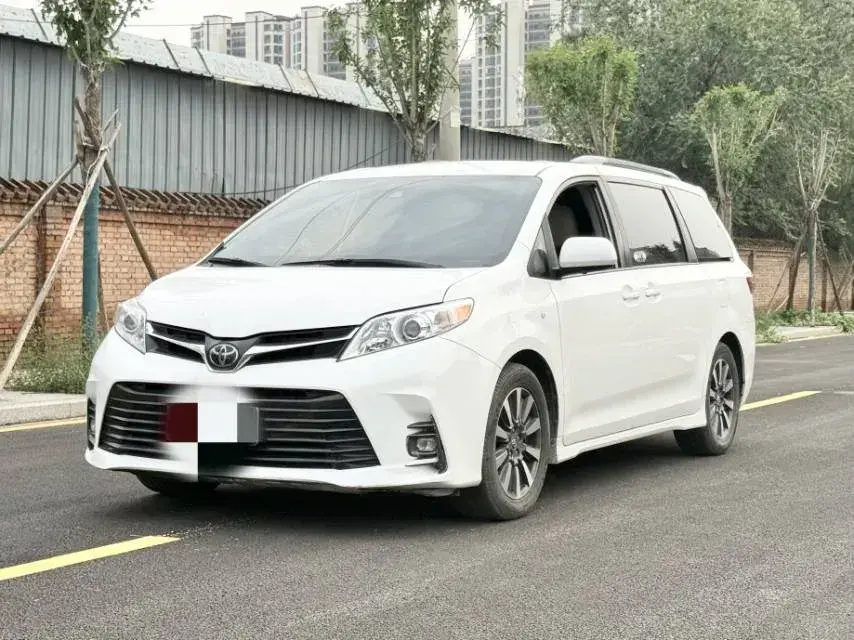 2018 Toyota Highlander 2.0T 220HP L4 6AT