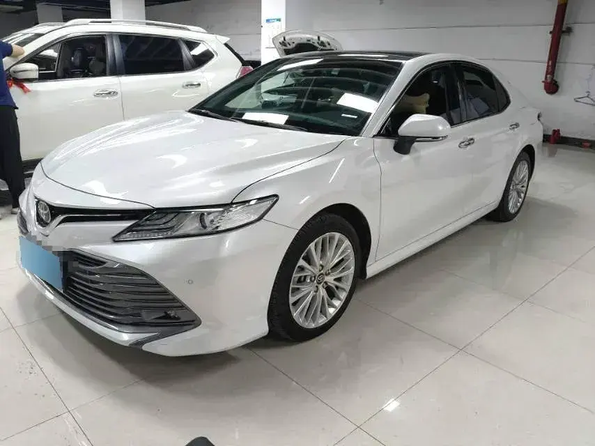 2021 Toyota Camry 2.0L 178HP L4 CVT