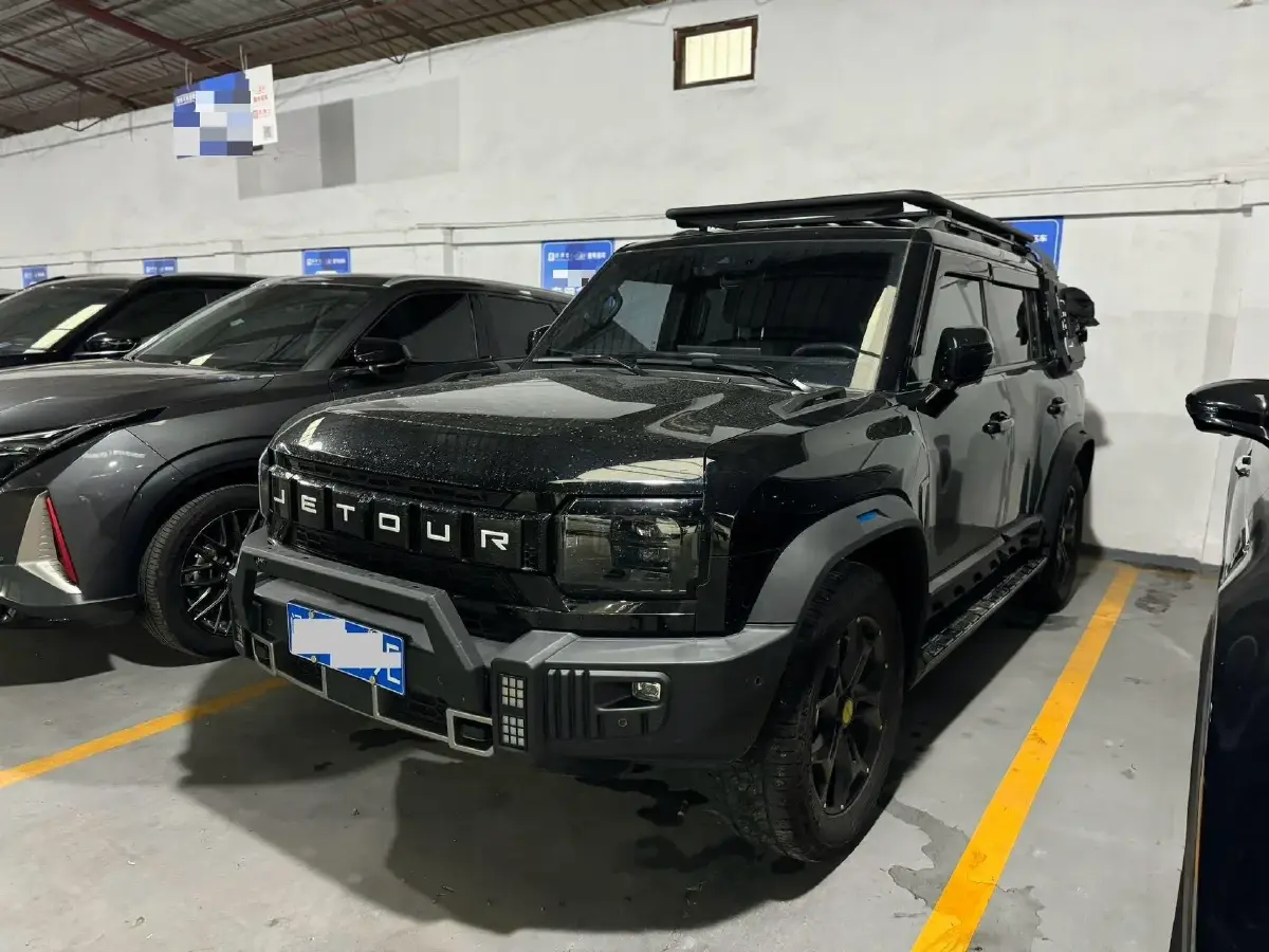 2023 Jetour Traveller 2.0T 254HP L4 7DCT