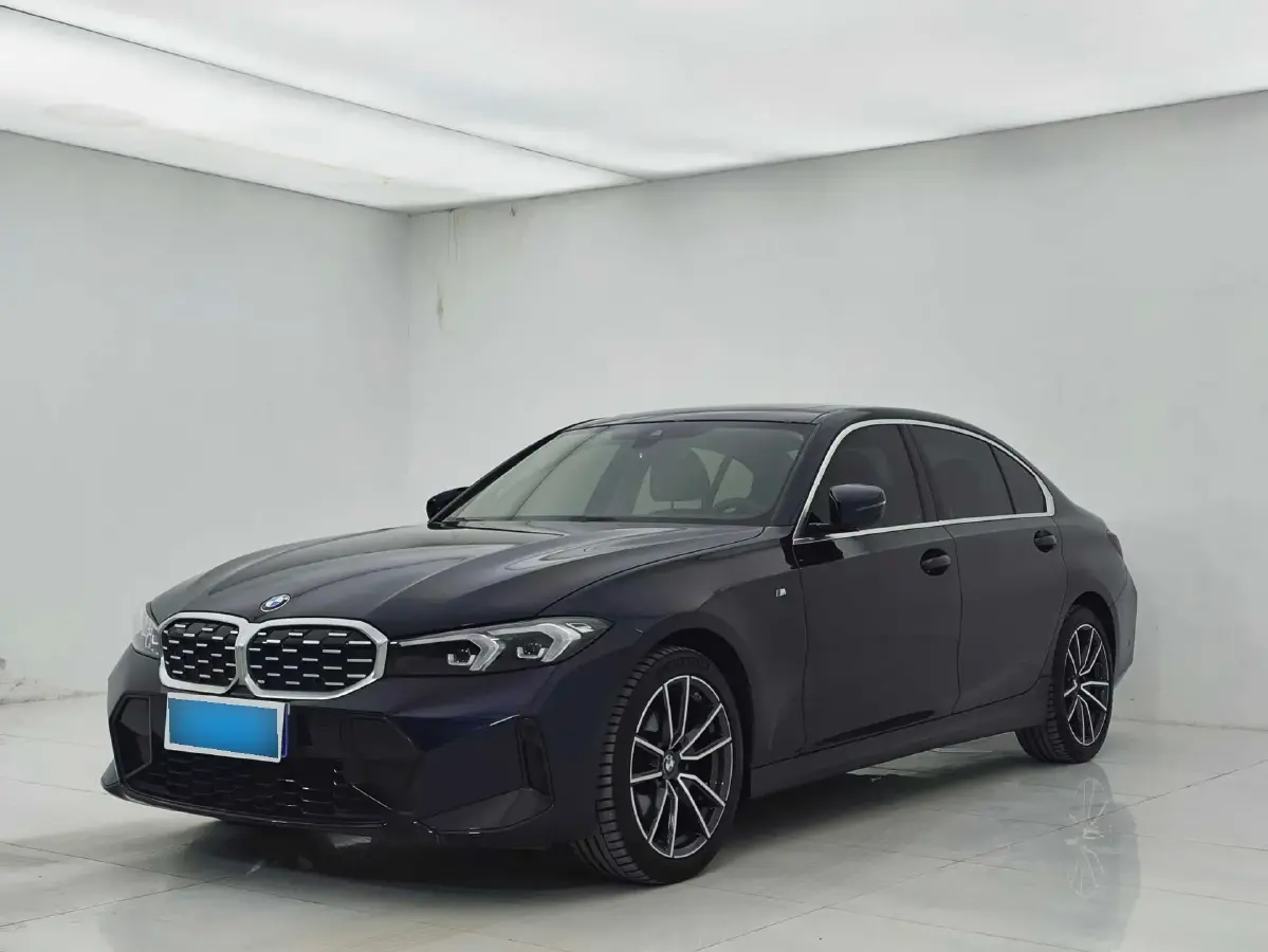 2024 BMW 3 Series 2.0T 184HP L4 8AT