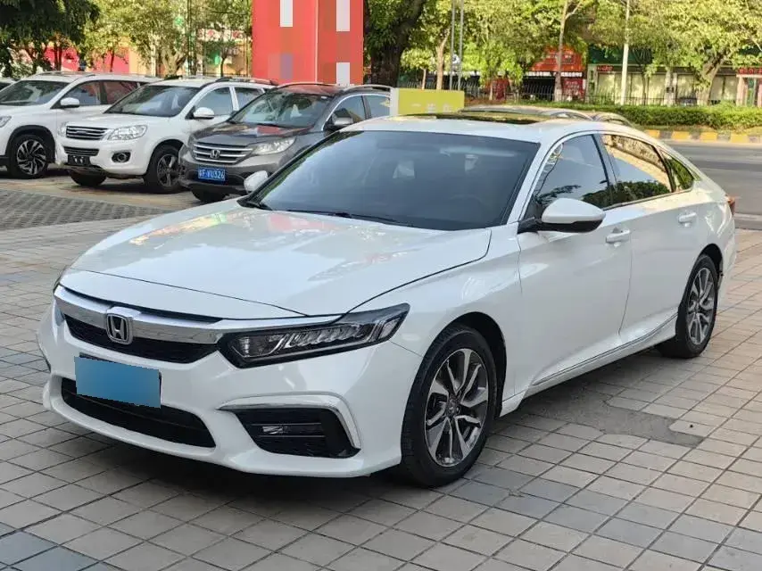 2019 Honda Inspire 1.5T 194HP L4 CVT