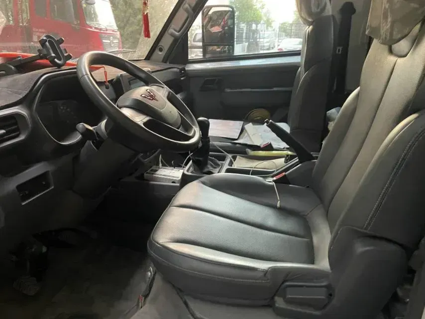 2023 WuLing Loong Truck 2.0L 136HP L4 5MT,autocango,china used car exporter,china ev exporter,chinese used car exporter,chinese used ev exporter